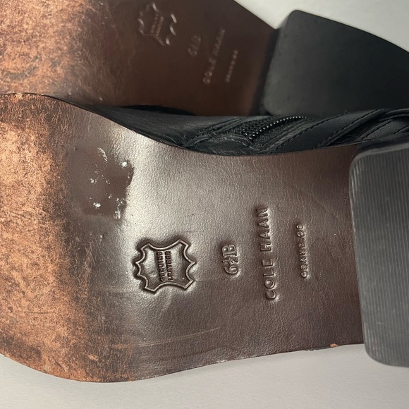 Cole Haan Pearlie Leather Ankle Bootie Heels Boots Zipper Round Toe Black 6.5B - Picture 7 of 8